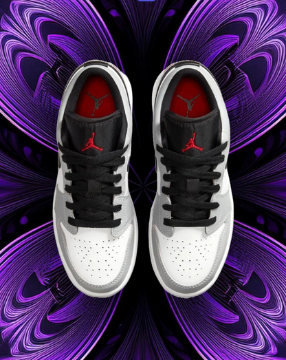 Jordan 1 low (light smoke grey)